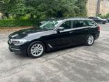 BMW 530d Touring A - - BMW 530 in Essen