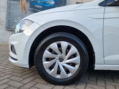 Fahrzeugabbildung Volkswagen Polo 1.0 MPI Comfortline KLIMA PDC SHZ