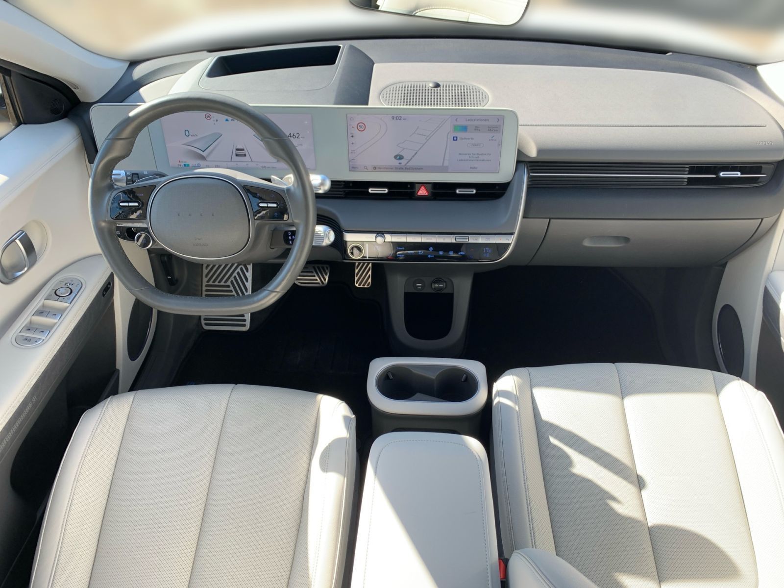 Fahrzeugabbildung Hyundai IONIQ 5 Uniq 72,6kWh Panorama Relax-Paket