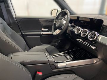 Mercedes GLB 200 - 10