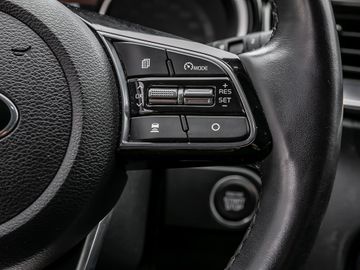 Kia Ceed Sportswagon Platinum Edition Stauassistent