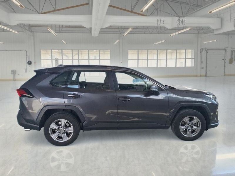 Toyota TOYOTA RAV 4 HYBRID 2.5 HV 178 CV E-CVT BUSINESS imagem 3