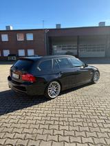 BMW 320d Touring  AHK Schwenkbar  - BMW 3er Reihe aus 2012: Kombi