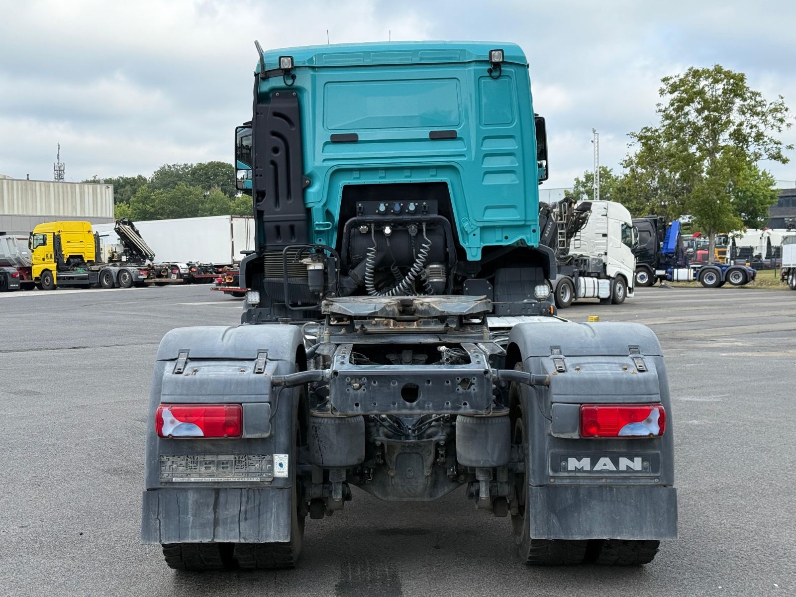 Fahrzeugabbildung MAN TGS 18.430 SZM 4x4 Blatt/Luft Kipphydraulik