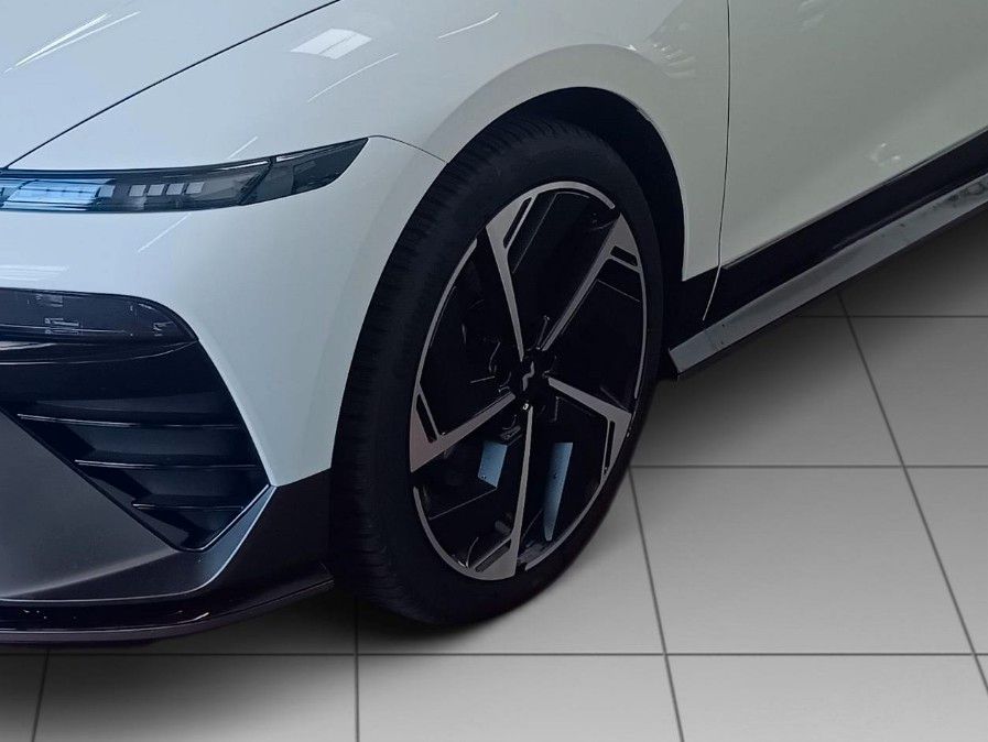 Hyundai IONIQ 6 – Bild 9