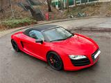 Audi R8 5.2 FSI R tronic quattro Spyder - - Audi R8: Alcantara