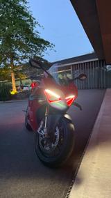 Ducati Panigale V4s - Ducati Motorräder in Frankfurt