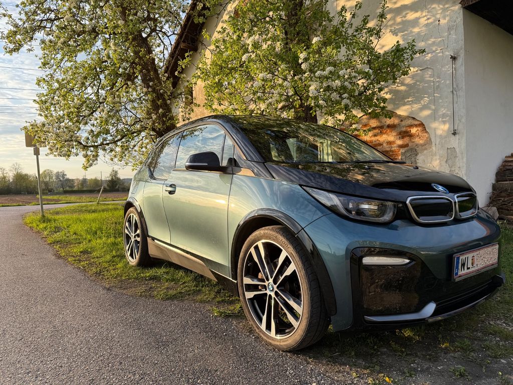 Image of BMW i3