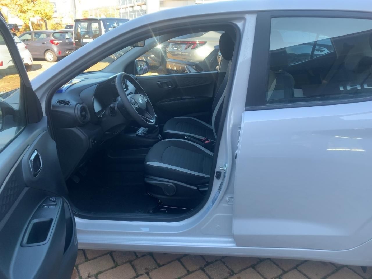 Fahrzeugabbildung Hyundai i10 Trend