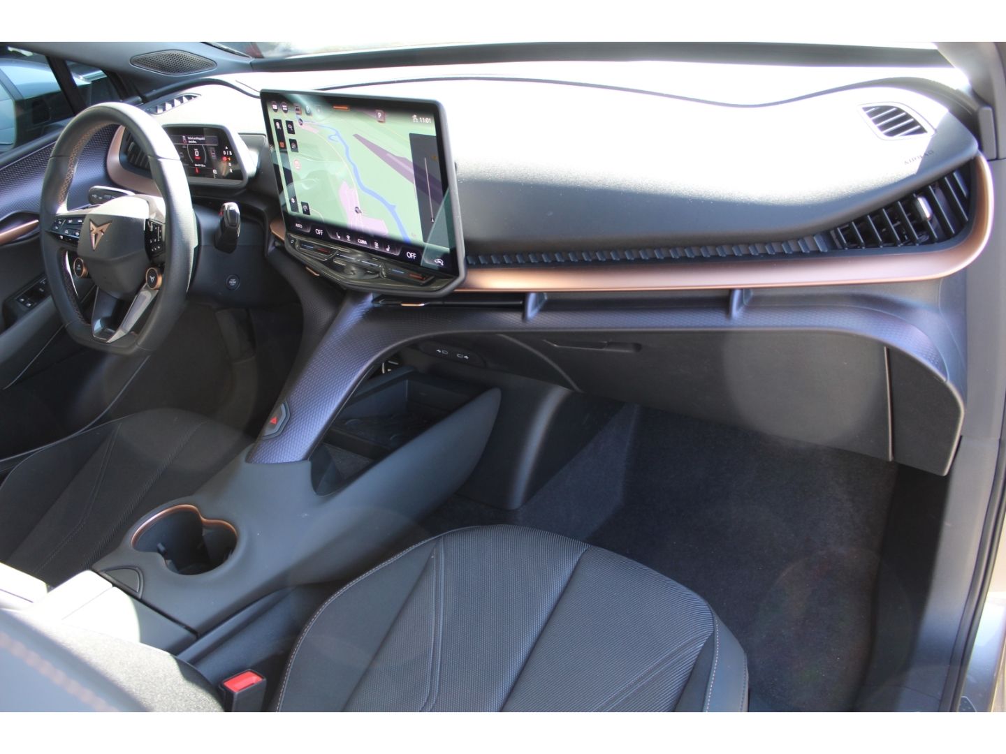 Cupra Tavascan - Bild 15