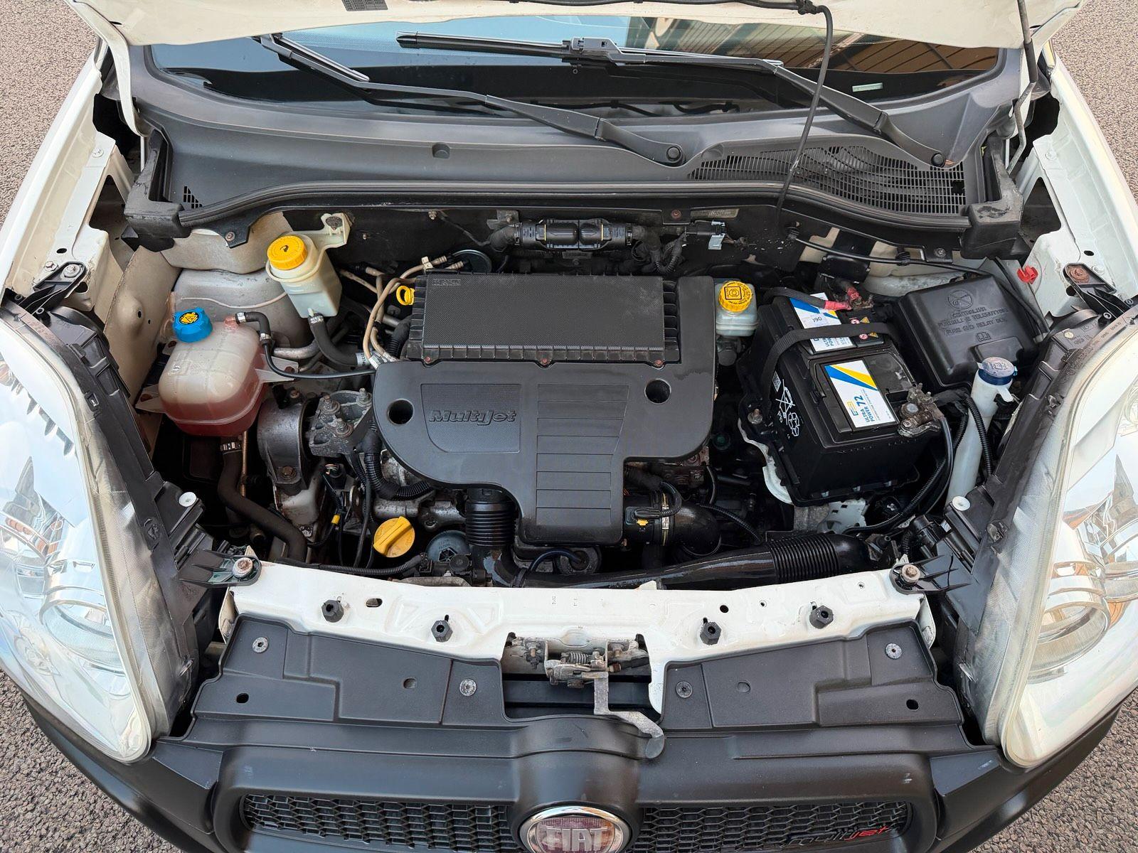 Fiat Doblo 2011 — photo 15