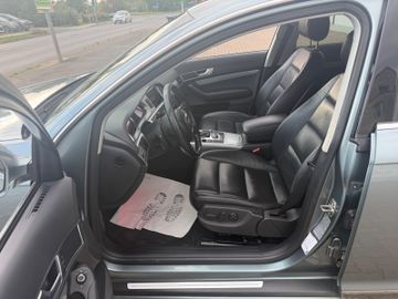 Audi A6 - 12