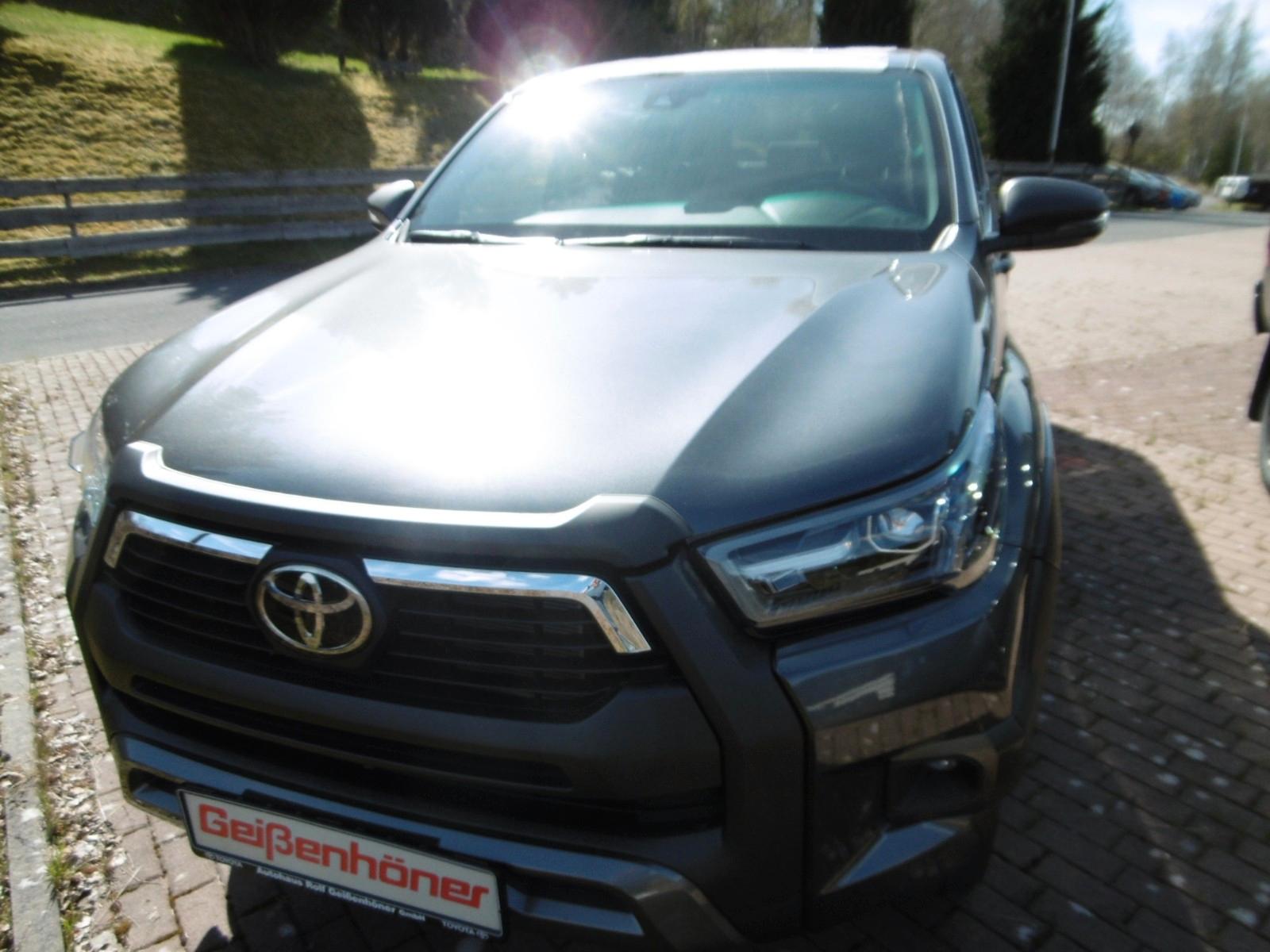 Toyota Hilux HILUX DOUBLE CAB 2,8 INVINCIBLE-MILD HYB.’25
