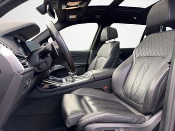 BMW X7 - 12