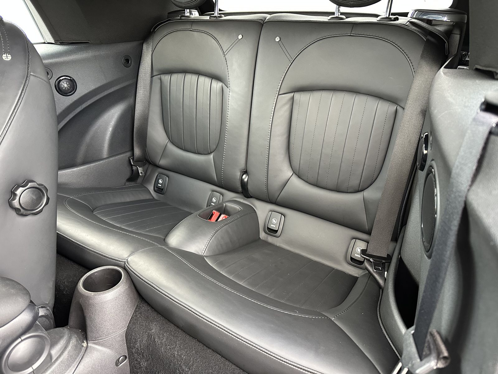 Fahrzeugabbildung MINI John Cooper Works Cabrio NAV+LED+H&K+18ZO+KAMERA