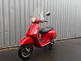 Vespa GTS 300 Super Rot - VESPA 300