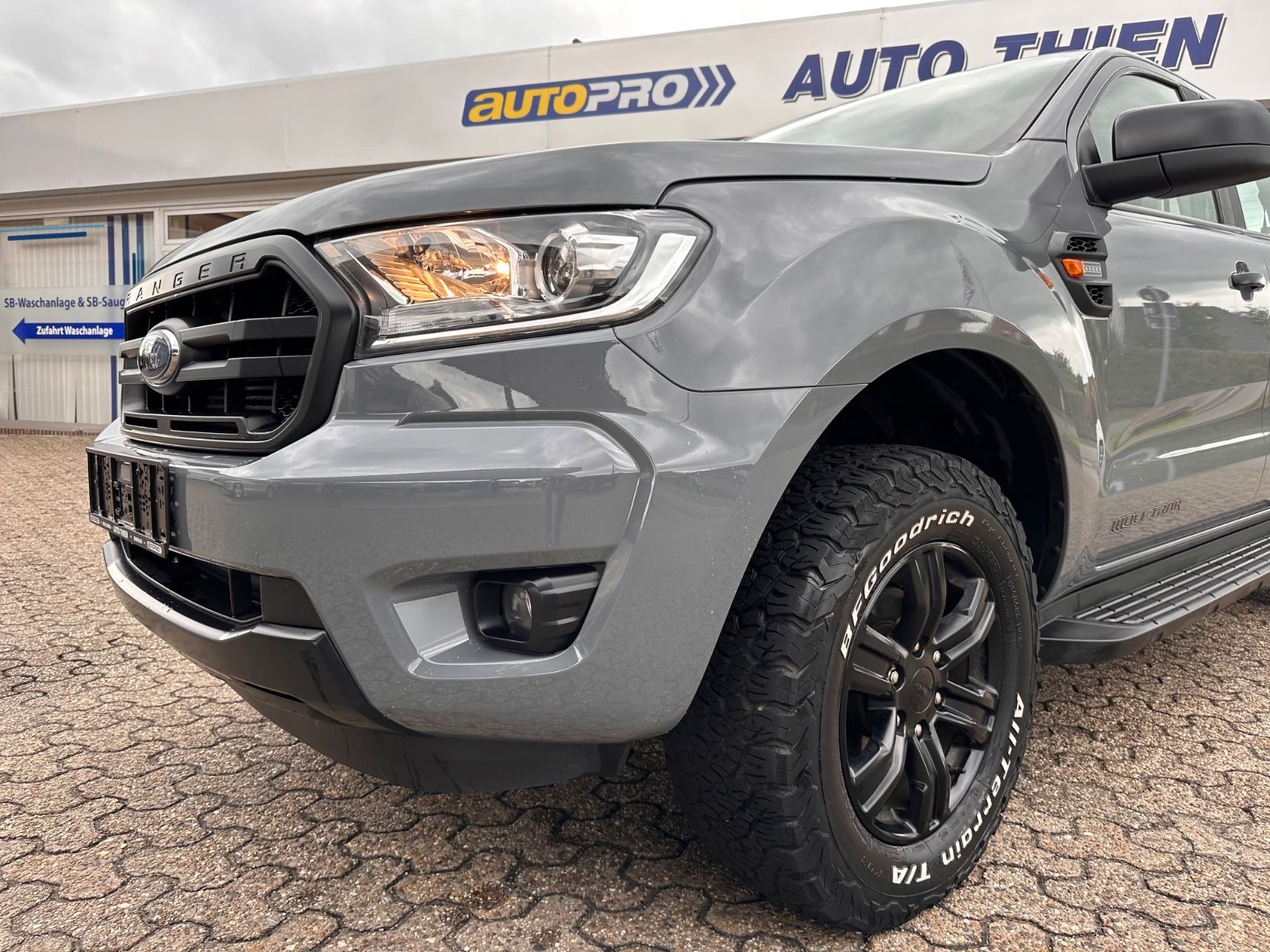 Fahrzeugabbildung Ford Ranger Wolftrak 2.0 TDCi 4x4 Autom. Doka/AHK/GRA
