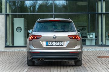 Volkswagen Tiguan - 7