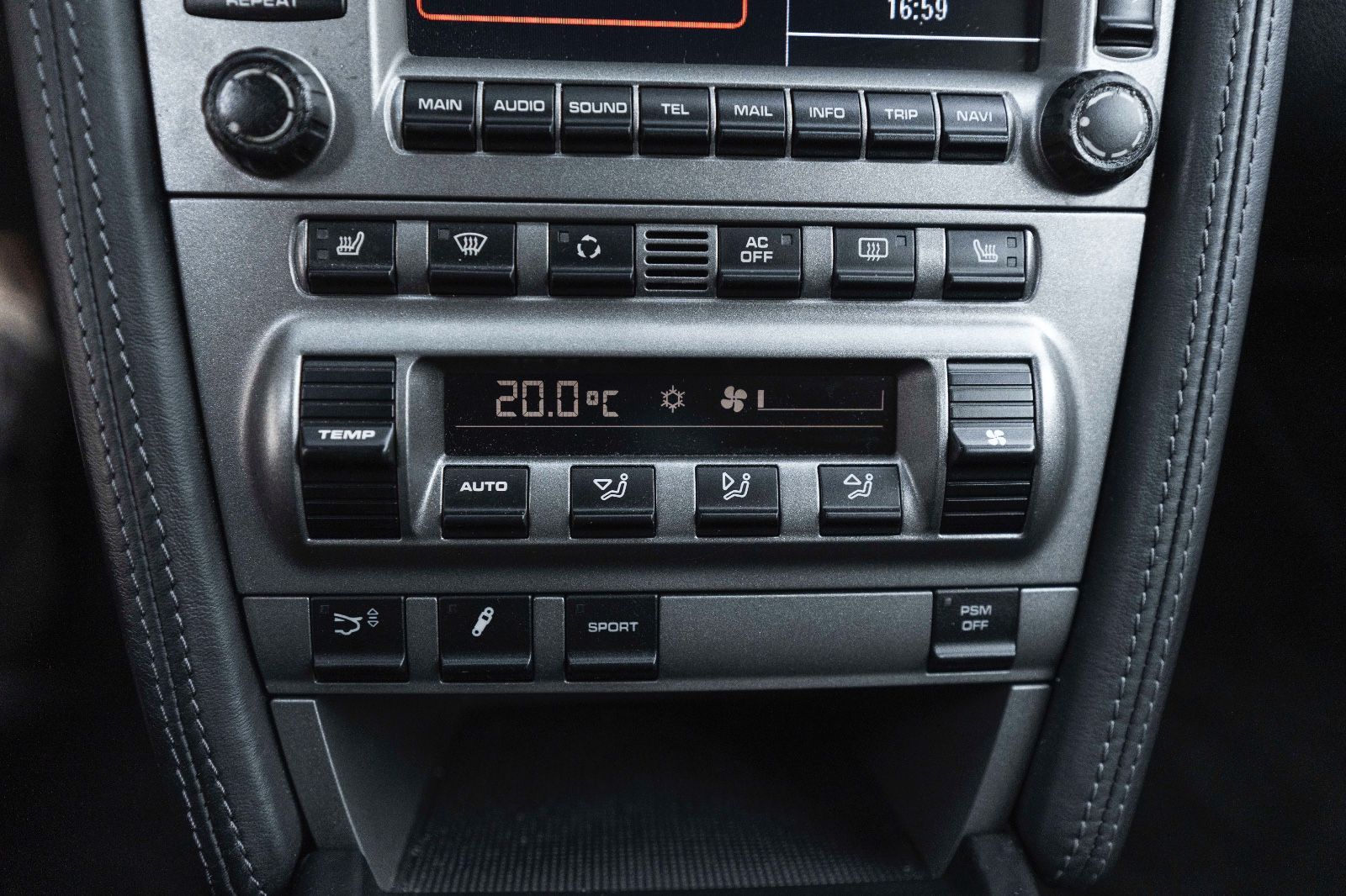 Fahrzeugabbildung Porsche 911 Turbo Coupe 997 PASM PCM SPORT-CHRONO BOSE