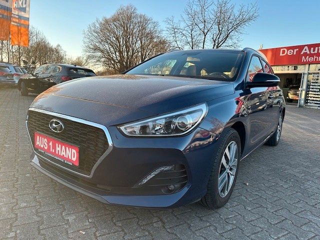 Hyundai i30 cw YES!/Navi/AHK/Kamera/LED/CarPlay/Spurhalt