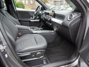 Mercedes GLB 180 - 4