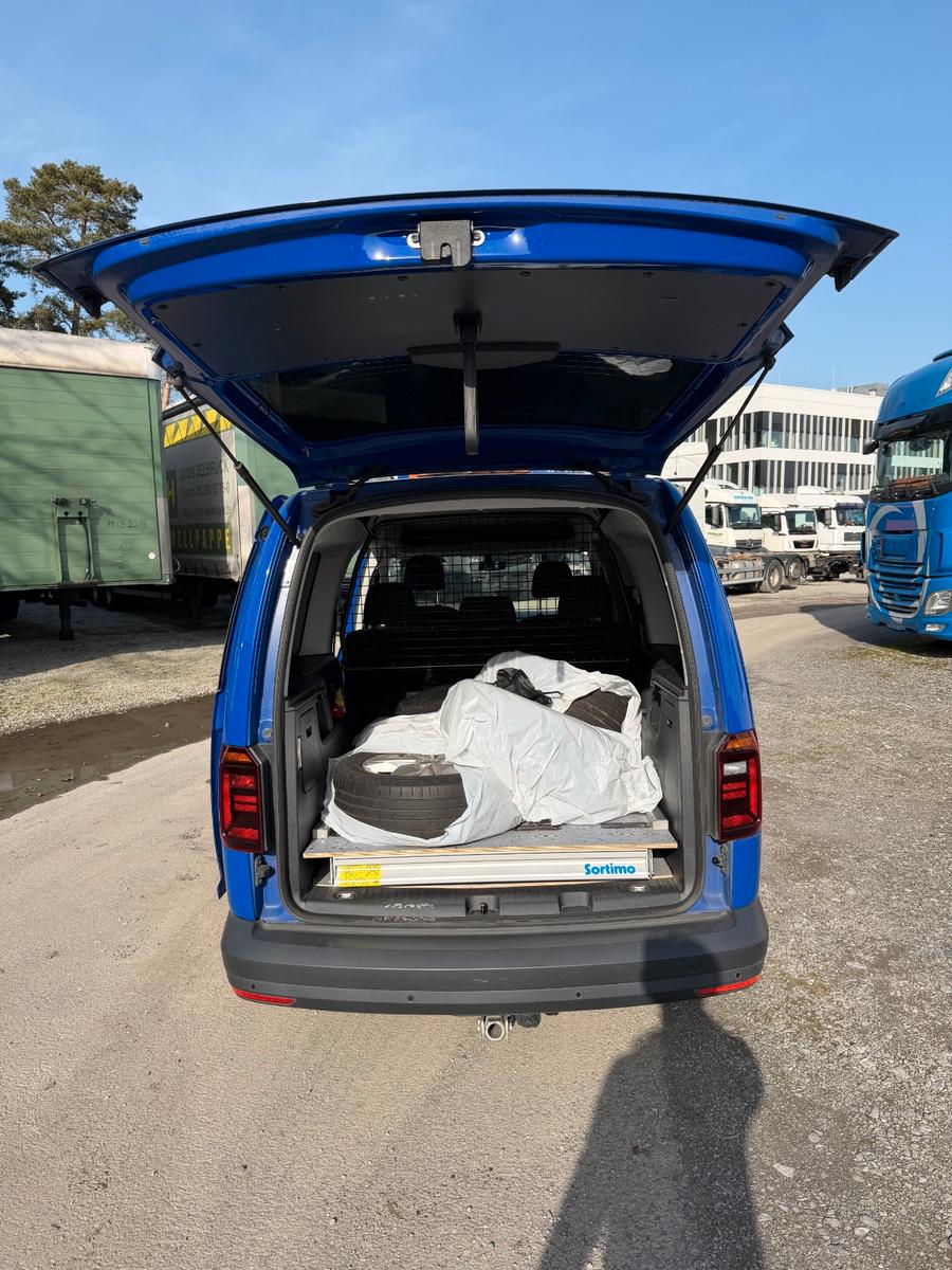 Volkswagen Caddy PKW Maxi Comfortline BMT