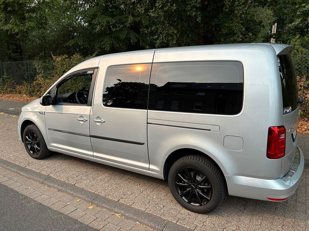 Image of Volkswagen Caddy Maxi
