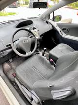 Toyota Yaris 1,33-l-Dual-VVT-i  - Toyota Yaris: 33 Vvt I