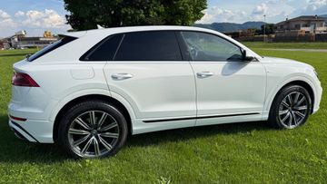 Audi Q8 - 3