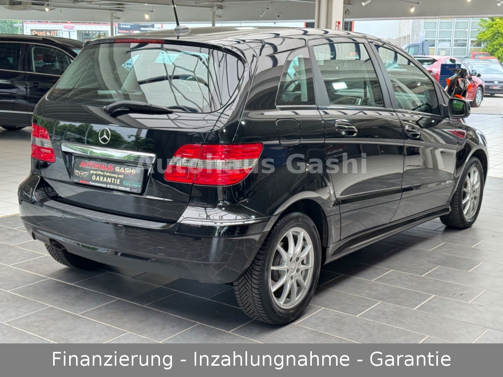 Fahrzeugabbildung Mercedes-Benz B180 CDI*2.Hand*Scheckheft*Navi*SHZ*PDC