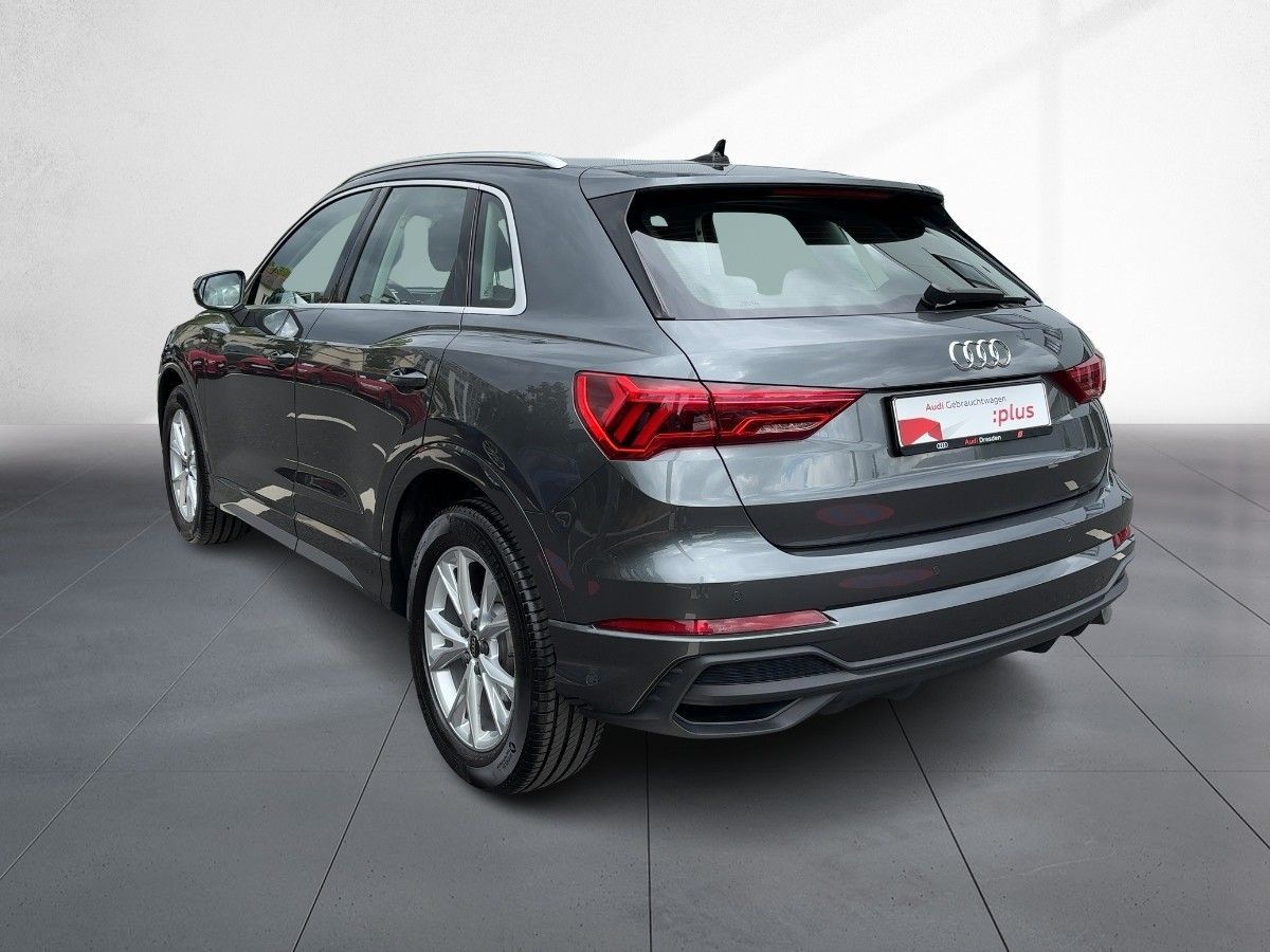 Audi Q3 SUV S line 35 TFSI S tronic LED SW foto 3