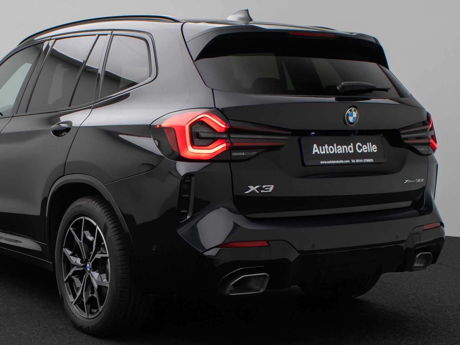 Fahrzeugabbildung BMW X3 xD30i M Sport Kamera DAB HiFi AdaptLED 19Zoll