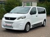Peugeot Expert Kombi L2 9 sitze - Peugeot Expert aus 2017