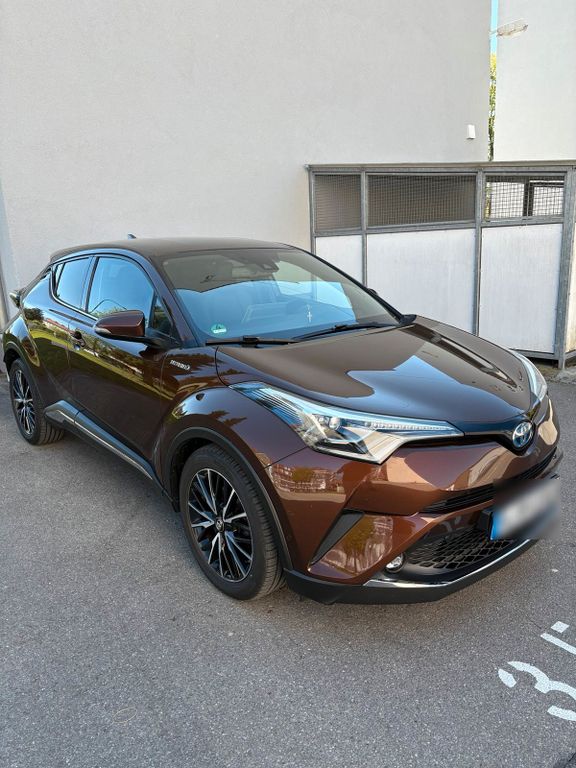 Image of Toyota C-HR