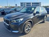 BMW X1 20dxA SPORTSITZ+NAVI+LED+SLI+SHZ+LHZ+BT+APPLE - BMW X1 aus 2023