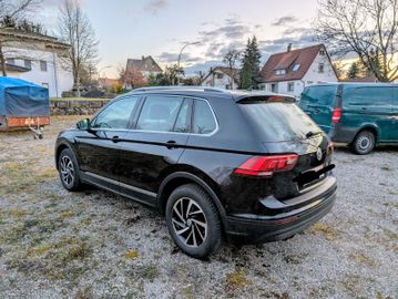 Volkswagen Tiguan - 6