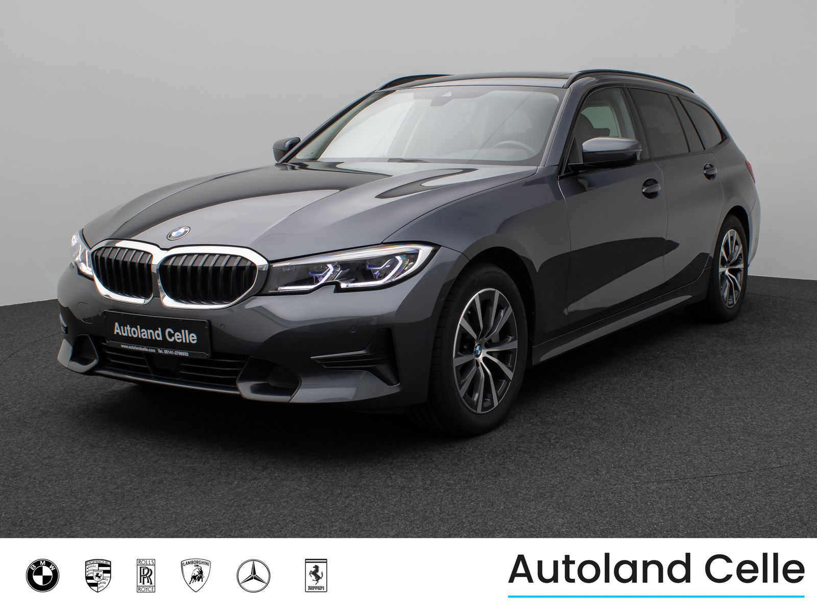 Fahrzeugabbildung BMW 330i xD SportLine Panorama Kamera Laser DAB HiFi