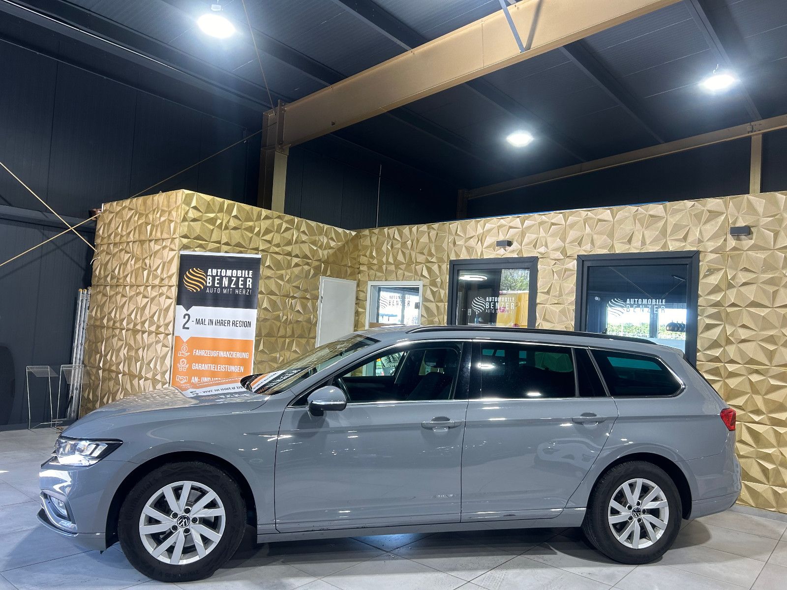 Fahrzeugabbildung Volkswagen Passat Variant Business/APPLE/8-FACH/ACC/KAMERA/