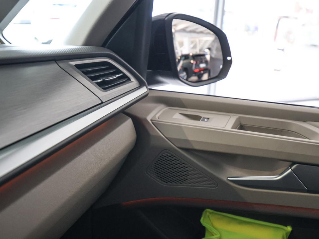 Volkswagen T7 Multivan Energy lang 2.0 TDI DSG 7-SITZER ACC