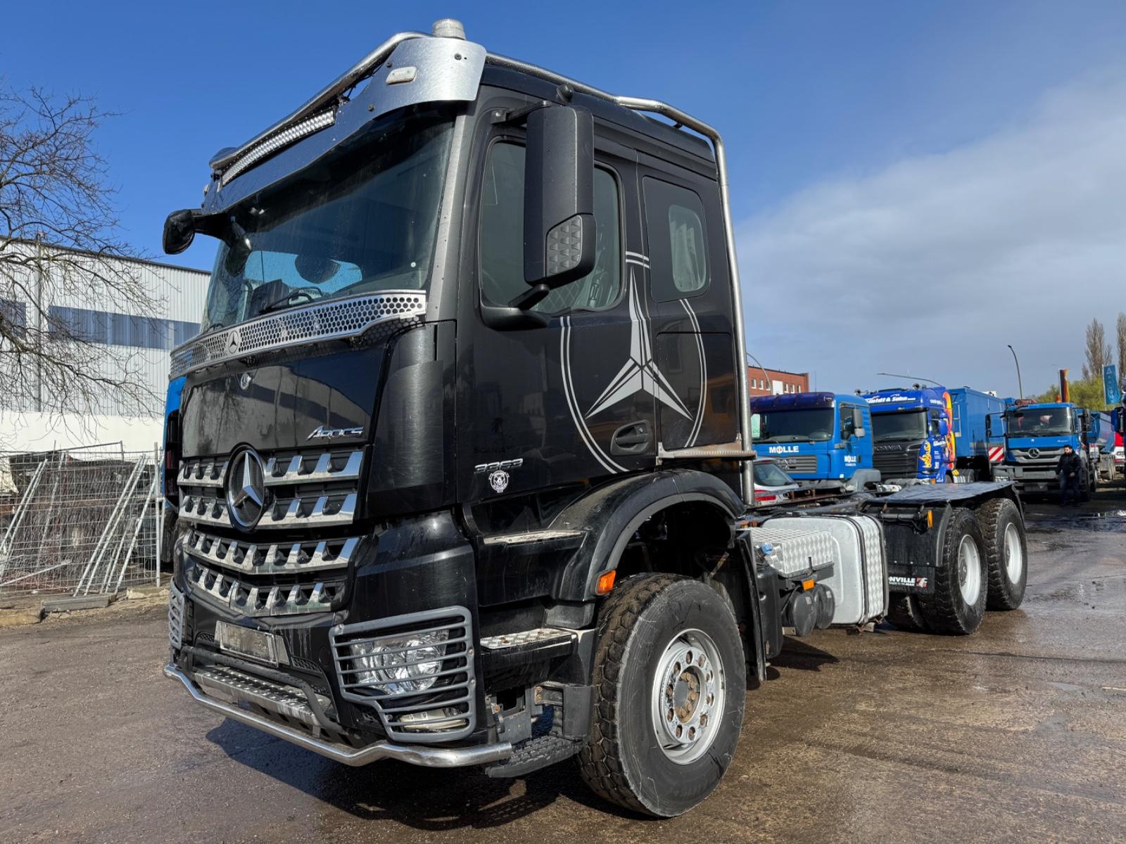 Mercedes-Benz Arocs 3363*6x4* Top Zustand Blatt Blatt Retarder