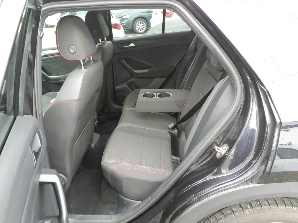 Fahrzeugabbildung Volkswagen T-Roc Sport TSI *Panodach*Navi*Cam*LED*ACC*App*