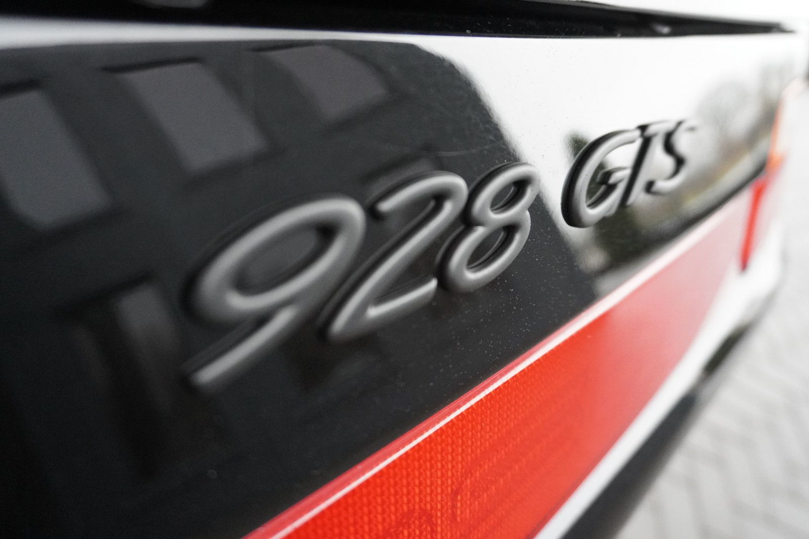 Fahrzeugabbildung Porsche 928 GTS