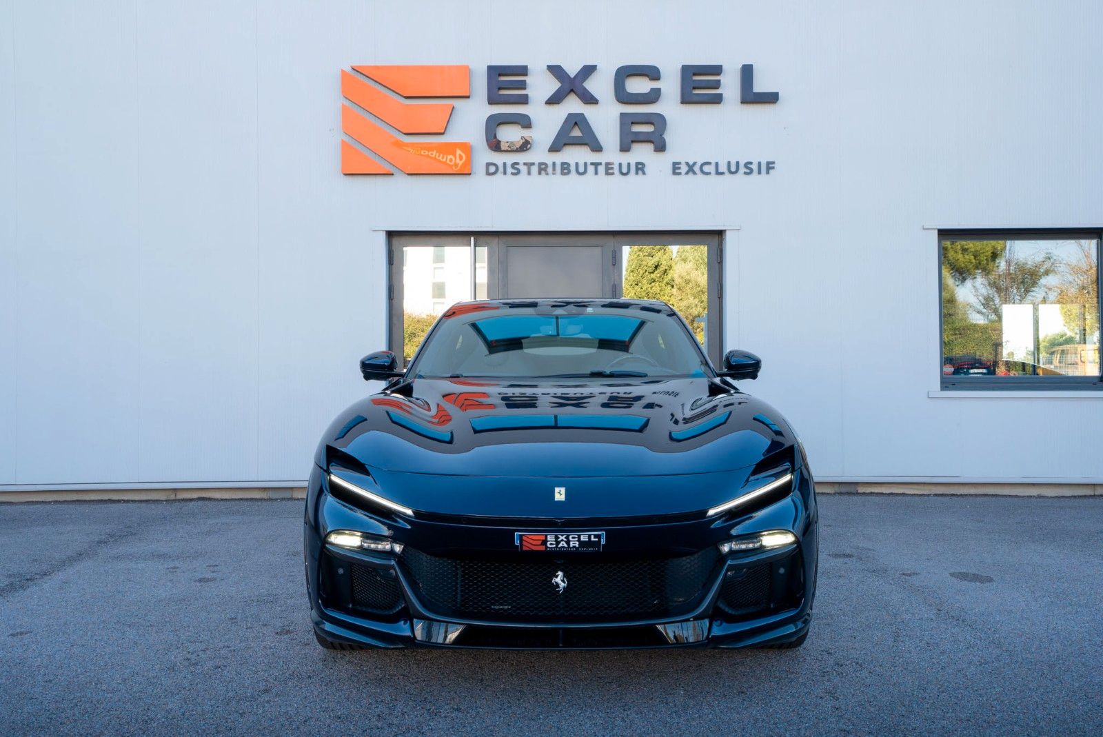 Ferrari Purosangue*2nd hand*Carbon*Full PPF imagem 2