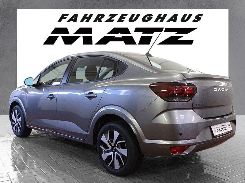 Fahrzeugabbildung Dacia Logan III TCe 90 Expression*Media Nav*PDC*