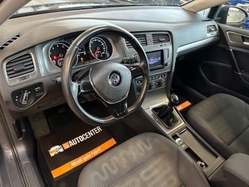 MYAUTOCENTER – Gebraucht- und Jahreswagen mit Werkstattservice in Pfaffenhofen Volkswagen Golf VII Lim. Comfortline BMT *Klima*TÜV*