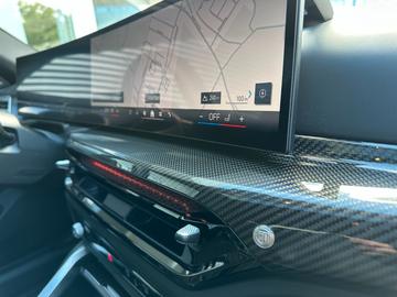 2025 Alpina B4 thumbnail 37