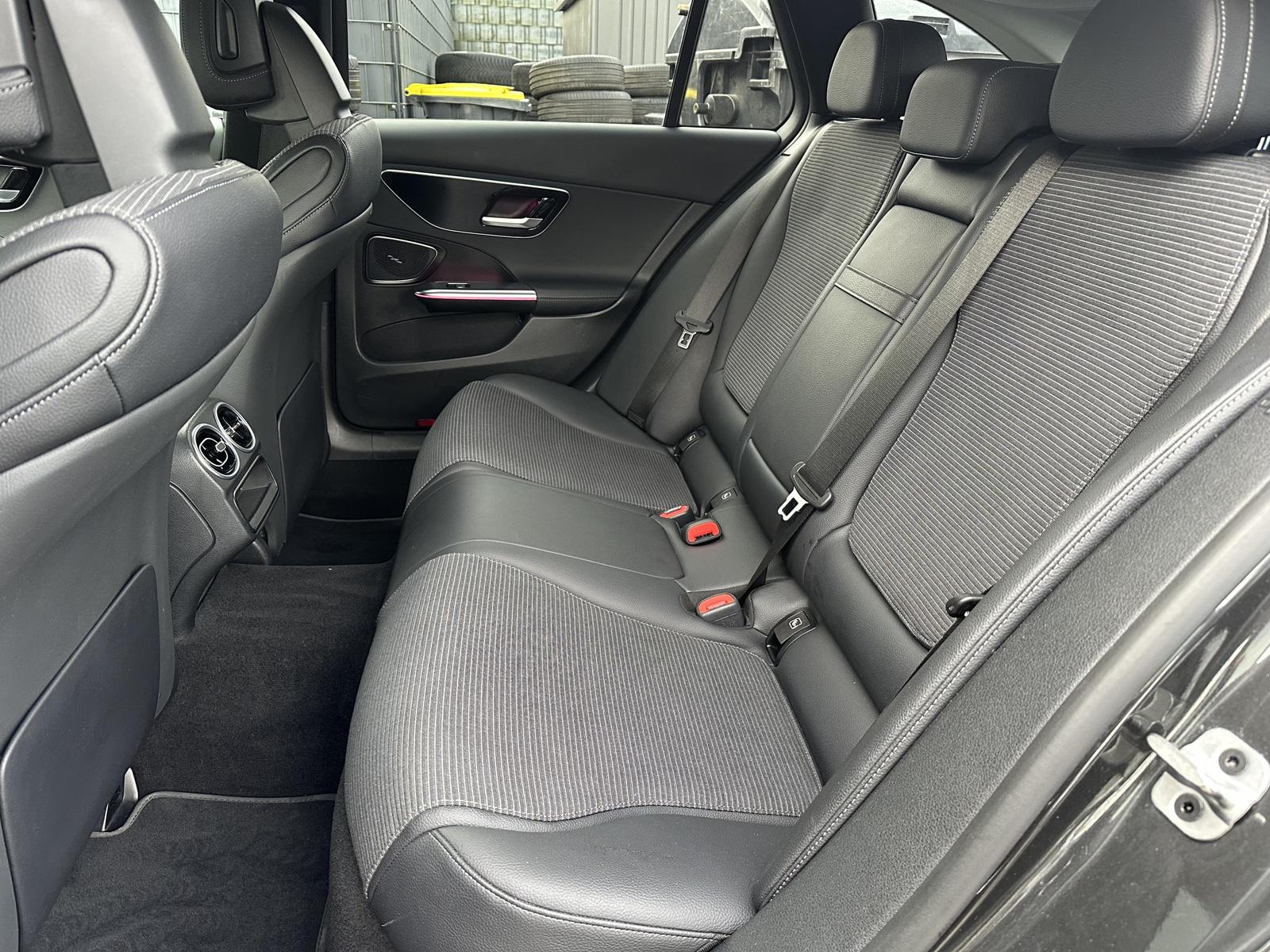 Mercedes-Benz C-Class d T Avantgarde NAV+LED+KAM+VCOCK+CARPLAY, миниатюра 10