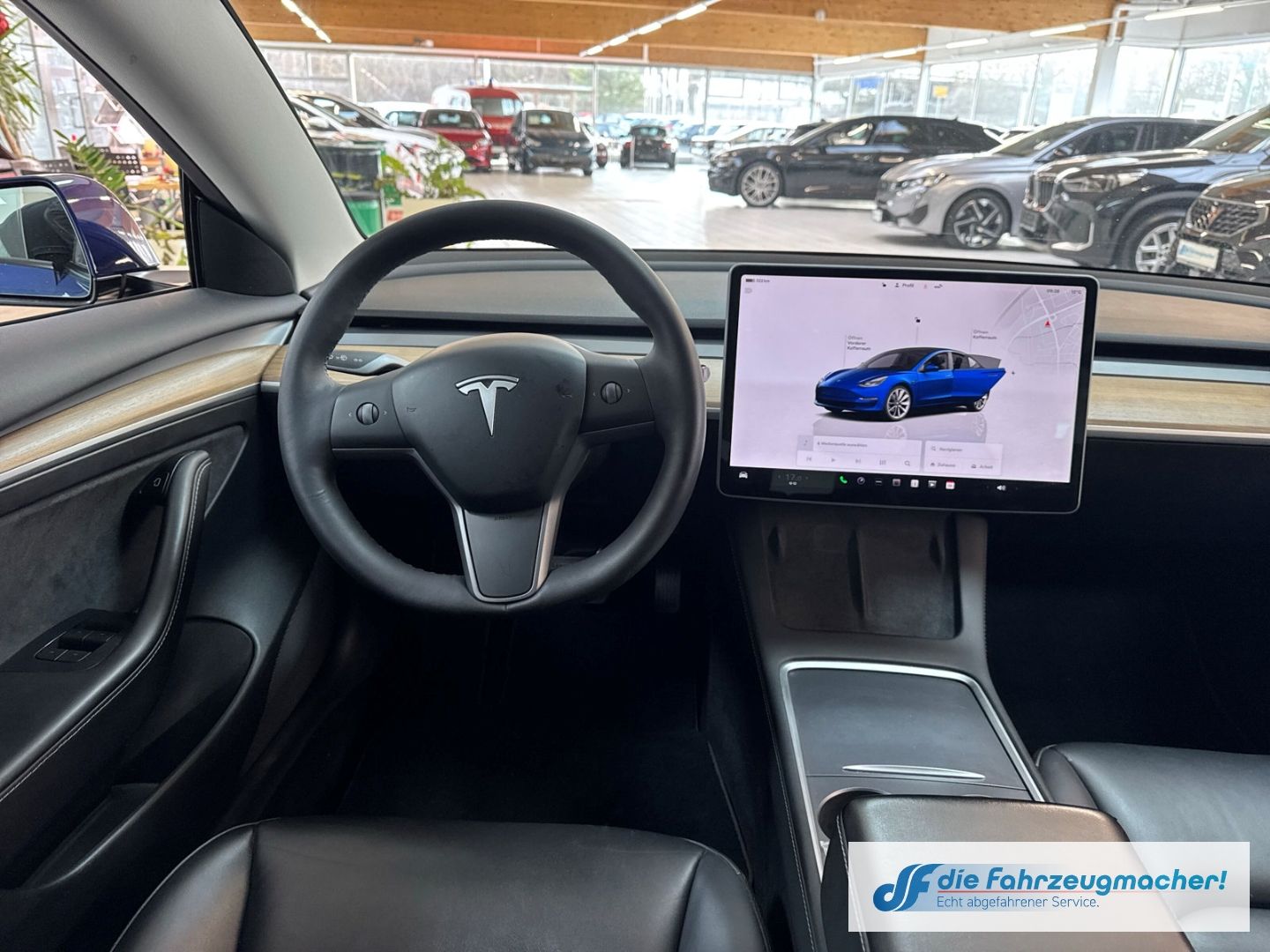 Fahrzeugabbildung Tesla Model 3 Basis RWD Leder Soundsystem ACC El. Heck