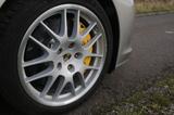 Porsche Panamera S mech.6-Gang PCCB Presse Fzg. - Porsche Panamera: Silber