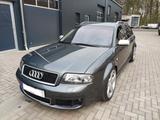 Audi RS6 4.2 tiptronic quattro Avant - - Audi RS6: 4.2